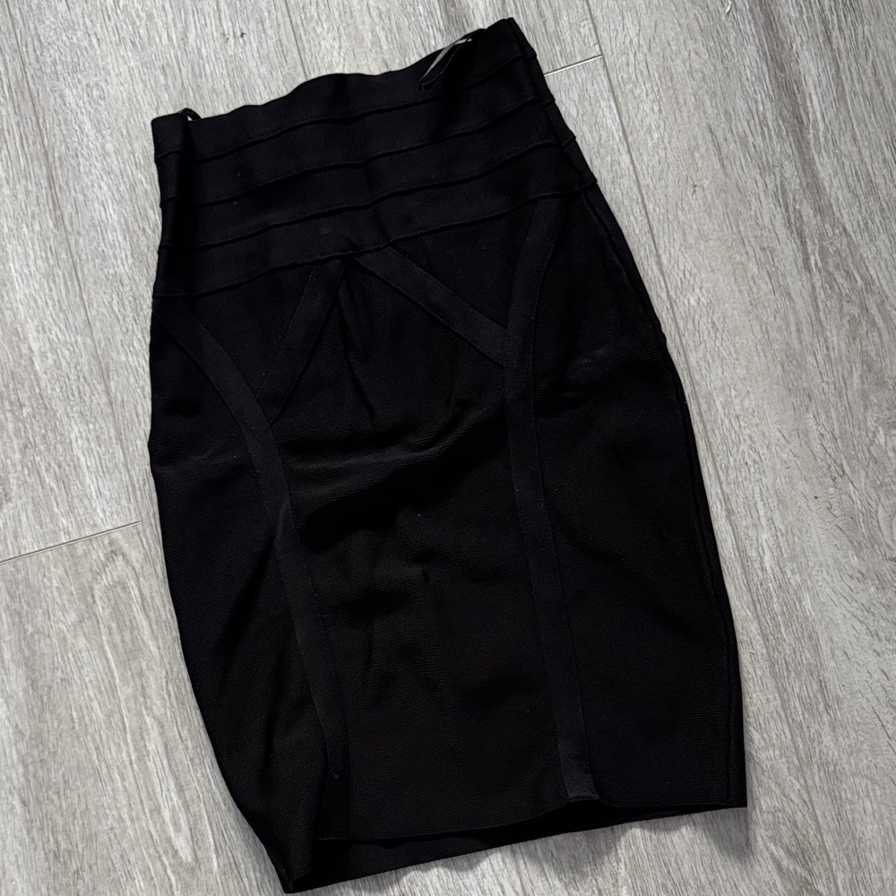 Bebe bandage pencil Skirt